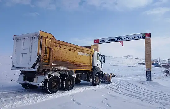 Kayseri'de zorlu mücadele devam ediyor - 91 yol ulaşıma açıldı!