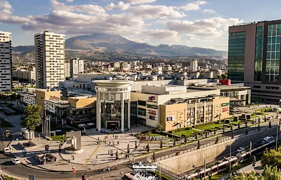 Kayseri'den kısa kısa: Yangın, Yasa dışı bahis, Seçim, Katlı Kavşak, Taklitçi köpek, Kayserispor...