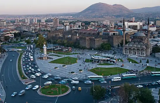 Kayseri'den kısa kısa: Zafer Bayramı, Kurşunlanma, Trafik Kazası, Kayserispor...