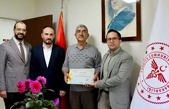 Kayseri Devlet Hastanesi'nde görev yapan doktor 43 yılın ardından emekli oldu!