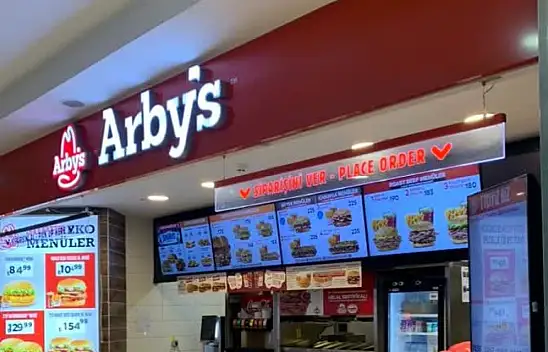 Kayseri Forum Arbys'ten açıklama: Et ürününe tavuk geni bulaşmış olabilir!