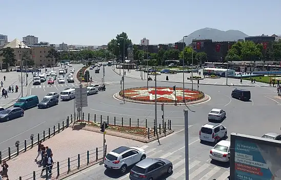 Kayseri haftanın ilk gününe nasıl başladı? Şehirde neler yaşandı? Kayseri'den kısa kısa