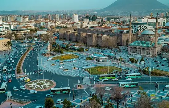 Kayseri kabuğunu kırdı!