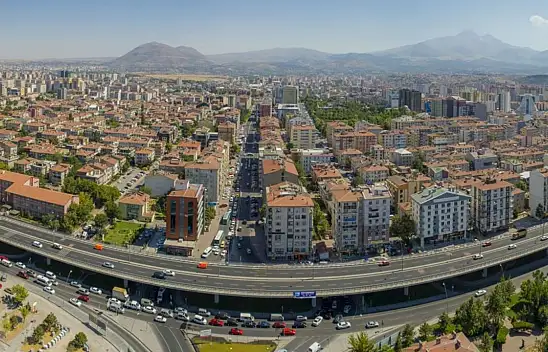 Kayseri kısa kısa: Tutuklama, Şirket, Yatırım, Millet Bahçesi, Tepki, Kayserispor...