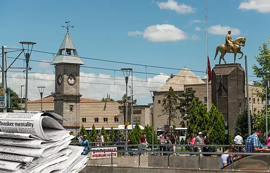 Kayseri kısa kısa: Ünlü iş insanı, Hulusi Akar, Kooperatif, Ücretsiz Tiyatro, Kayserispor...