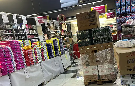 Kayseri marketlerinde yoğunluk -  Raflar dolu,  alışverişte son durum!