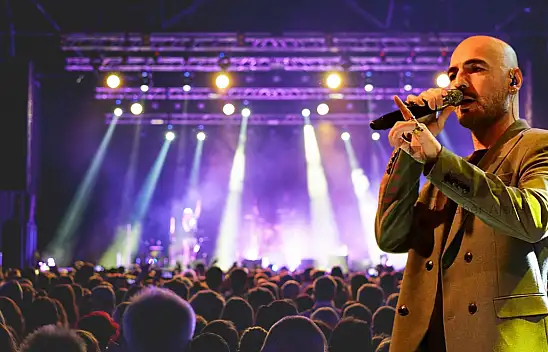 Kayseri Millet Bahçesi'nde ücretsiz konser verecek Soner Sarıkabadayı kimdir?