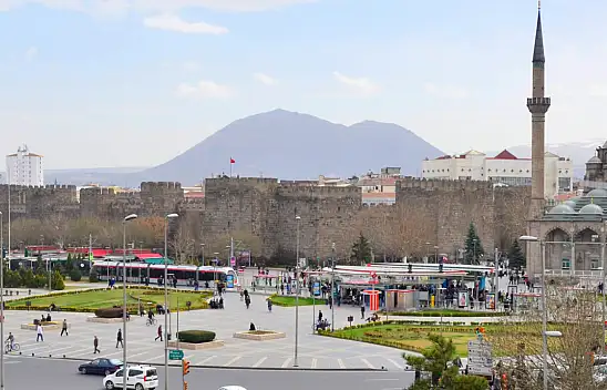 Kayseri namaz vakitleri! (2 Mart)