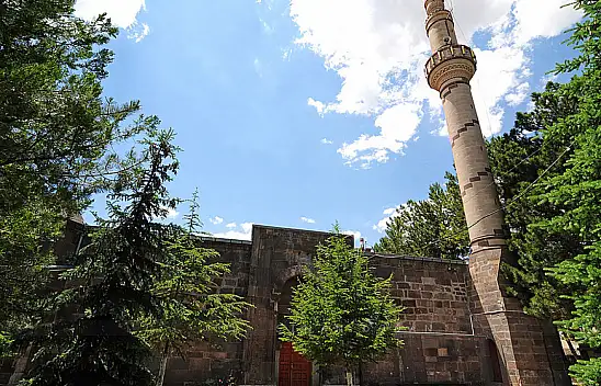 Kayseri namaz vakitleri (27 Kasım)