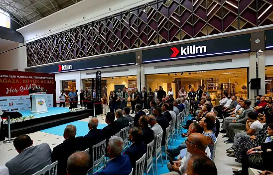 Kayseri'nin en büyük AVM'sine 24 yeni mağaza: Toplu açılış yapıldı!