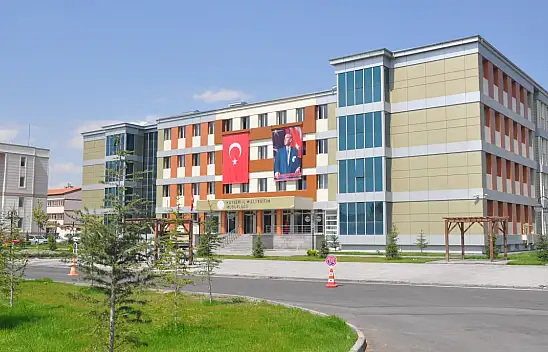 Kayseri'nin en iyi lisesi bakın hangisi çıktı!