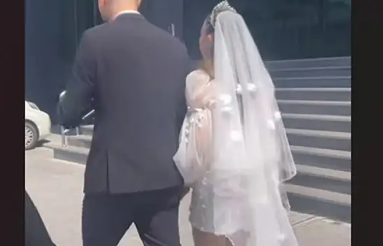 Kayseri'nin geleneklerini reddetti! Alışılmışın dışında düğününü paylaştı