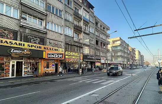 Kayseri'nin göbeğindeki bina yıkılıyor – İşte sebebi…