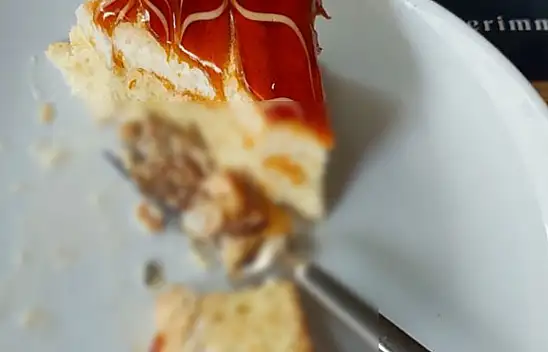 Kayseri'nin gözde restoranında şok görüntü! - Fare pisliği çıktı