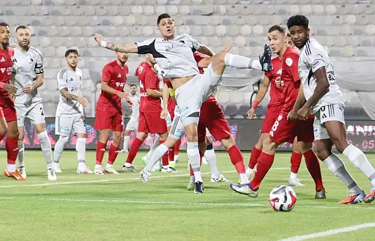 Kayseri'nin gururu Benhur Keser Erzurumspor'da yıldız gibi parlıyor