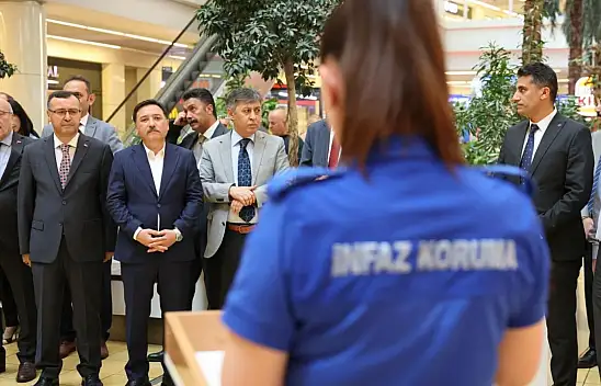 Kayseri Park AVM'de denetimli sergi!