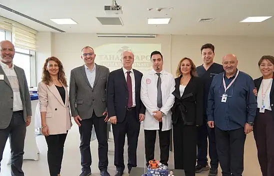 Kayseri Şehir Hastanesi'nde bir ilk! 63 hekimli klinikte tarihi adım