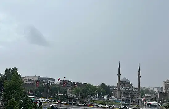 Kayseri semalarında ilginç görüntü - Görenler şoke oldu!