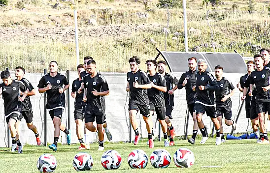 Kayseri temsilcisinde büyük değişim sürüyor! 23 futbolcu ayrıldı!