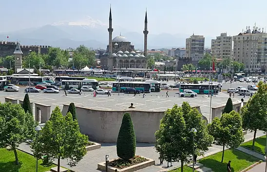 Kayseri'ye 1,2 milyon TL'lik duvar!