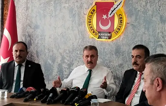 Kayseri'ye gelen Destici'den gündeme damga vuran açıklamalar!