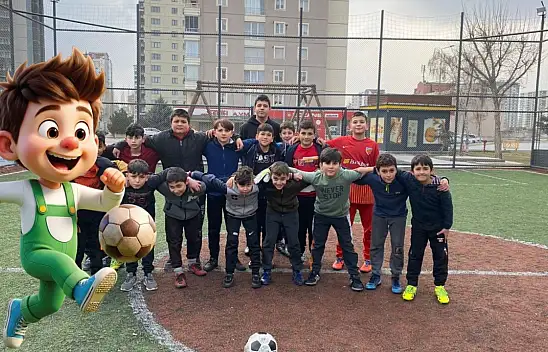 Kayserili belediyeden ücretsiz futbol kursu fırsatı!
