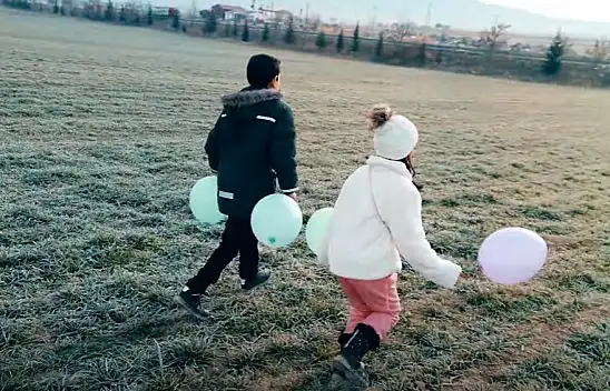 Kayserili sanatçı kızı için şiir yazdı, klip çekti