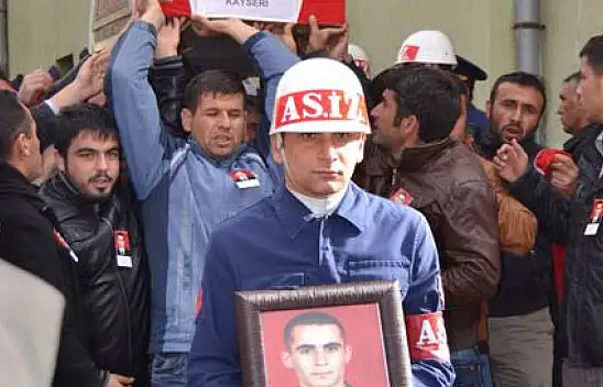 Kayserili şehidin annesi hayatını kaybetti!