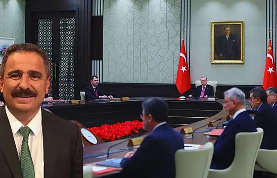 Kayserili ünlü gazeteciden canlı yayında kabine iddiası: 3 ila 5 bakan değişebilir!