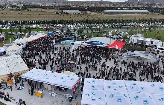 Kayseri'de 8. BİLİMFEST açıldı: Türk Yıldızları heyecanla bekleniyor!