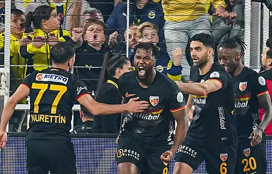 Kayserispor 9 eksikle gittiği İstanbul'dan 1 puanla döndü! (3-3)