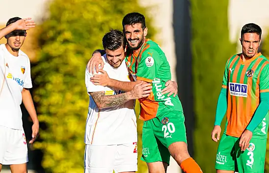 Kayserispor, Antalya kampında dostluk maçı yaptı