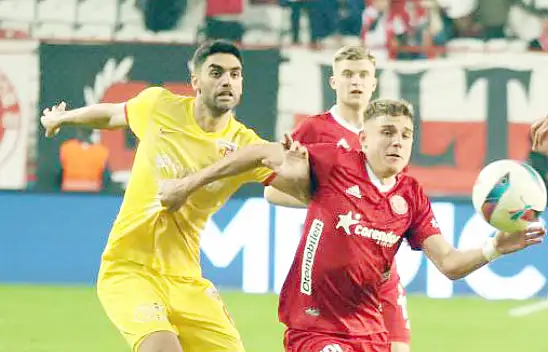 Kayserispor'da Ali Karimi krizi çözüldü mü?