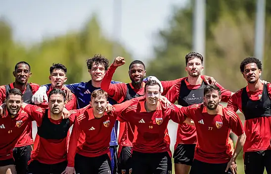 Kayserispor'da flaş ayrılık... Devam eden sözleşmesini feshetti!
