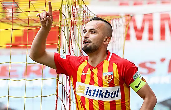 Kayserispor'da ibre İlhan Parlak'ı gösteriyor!