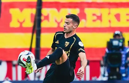 Kayserispor'da kırmızı kart gören Benes'in cezası belli oldu! Fenerbahçe maçında oynayacak mı?