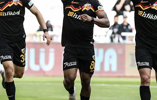 Kayserispor'da o futbolcunun sözleşmesi askıya alındı!