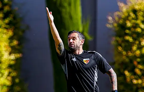 Kayserispor'da Radomir Djalovic'in en güvendiği isim olmayı hangi futbolcu başardı?