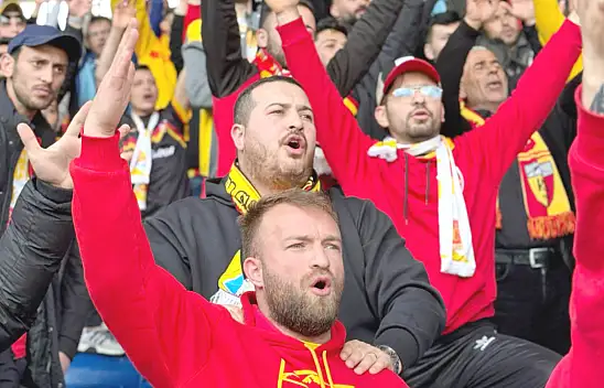 Kayserispor'da taraftarın beklediği açıklama: Transferlerde hangi kriter aranıyor?