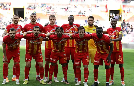 Kayserispor'da yaprak dökümü - O futbolcu da ayrıldı