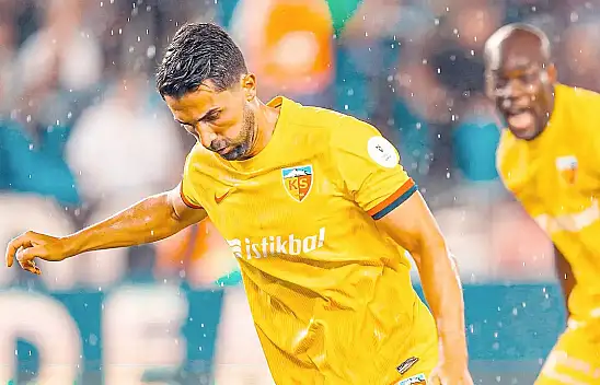 Kayserispor'dan ayrılan Hasan Ali Kaldırım Amedspor yolunda...