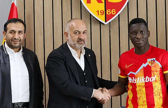 Kayserispor'dan ayrıldı, savaş ortamında kariyer çıkışı yaptı