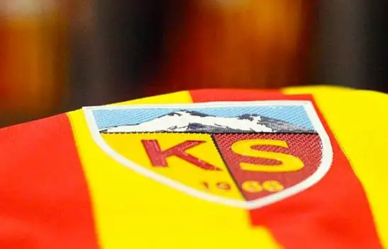 Kayserispor'dan resmi açıklama geldi! 3 yıllık sözleşme imzalandı