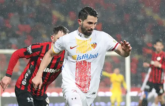 Kayserispor deplasmandan 1 puanla döndü (1-1)