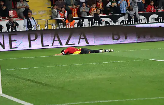 Kayserispor erteleme maçında evinde fark yedi! Galibiyet hasretini sürdürdü (0-4)