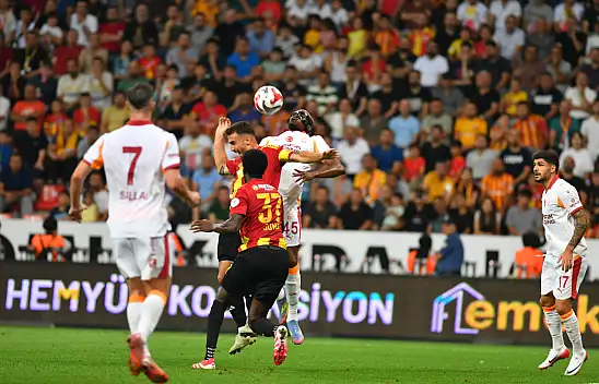 Kayserispor evinde dağıldı - Galatasaray'a 0-4 yenildi!