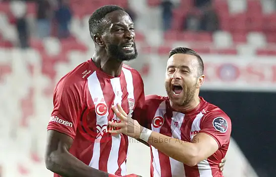 Kayserispor, Mustapha Yatabare ile anlaşma sağladı mı? İşte yanıtı