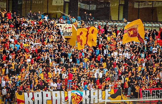 Kayserispor taraftarı yine geri adım atmadı