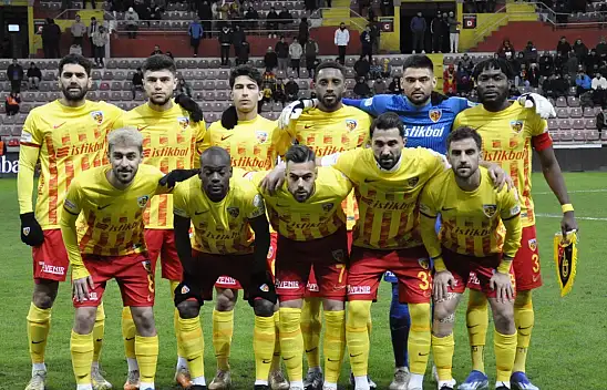 Kayserispor tel tel dökülüyor! Bir darbe de İstanbulspor'dan... (0-1)