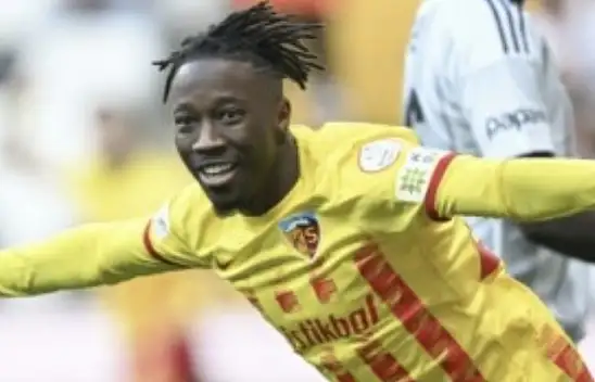Kayserispor'un eski oyuncusu Carlos Mane'ye sürpriz talip